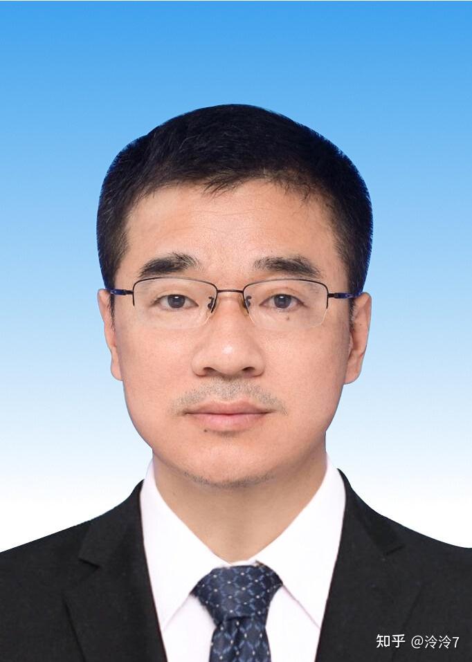 现任湖南省常德市人民政府副市长.