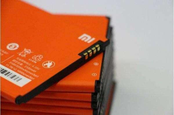 現如今大多數6英寸全面屏手機電池容量只有不到3500mah,紅米note5在