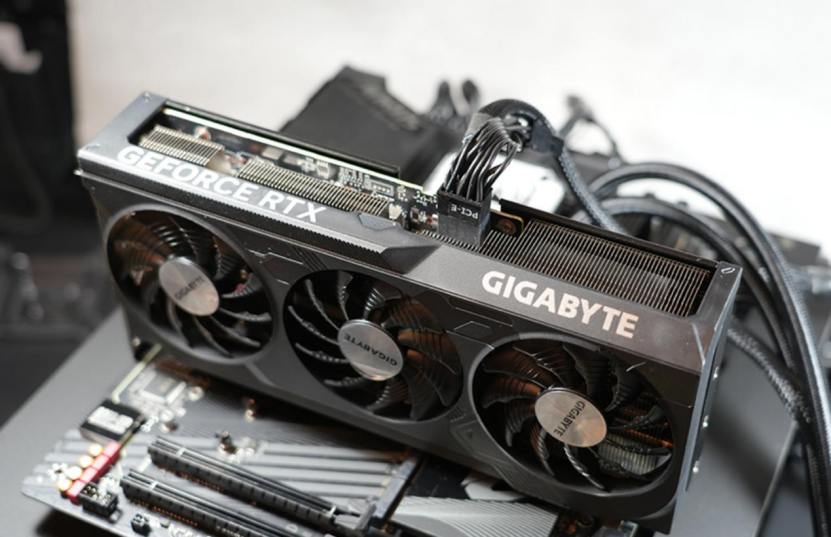 平价款RTX 4070显卡：技嘉RTX 4070 WINDFORCE OC 12G评测 - 知乎