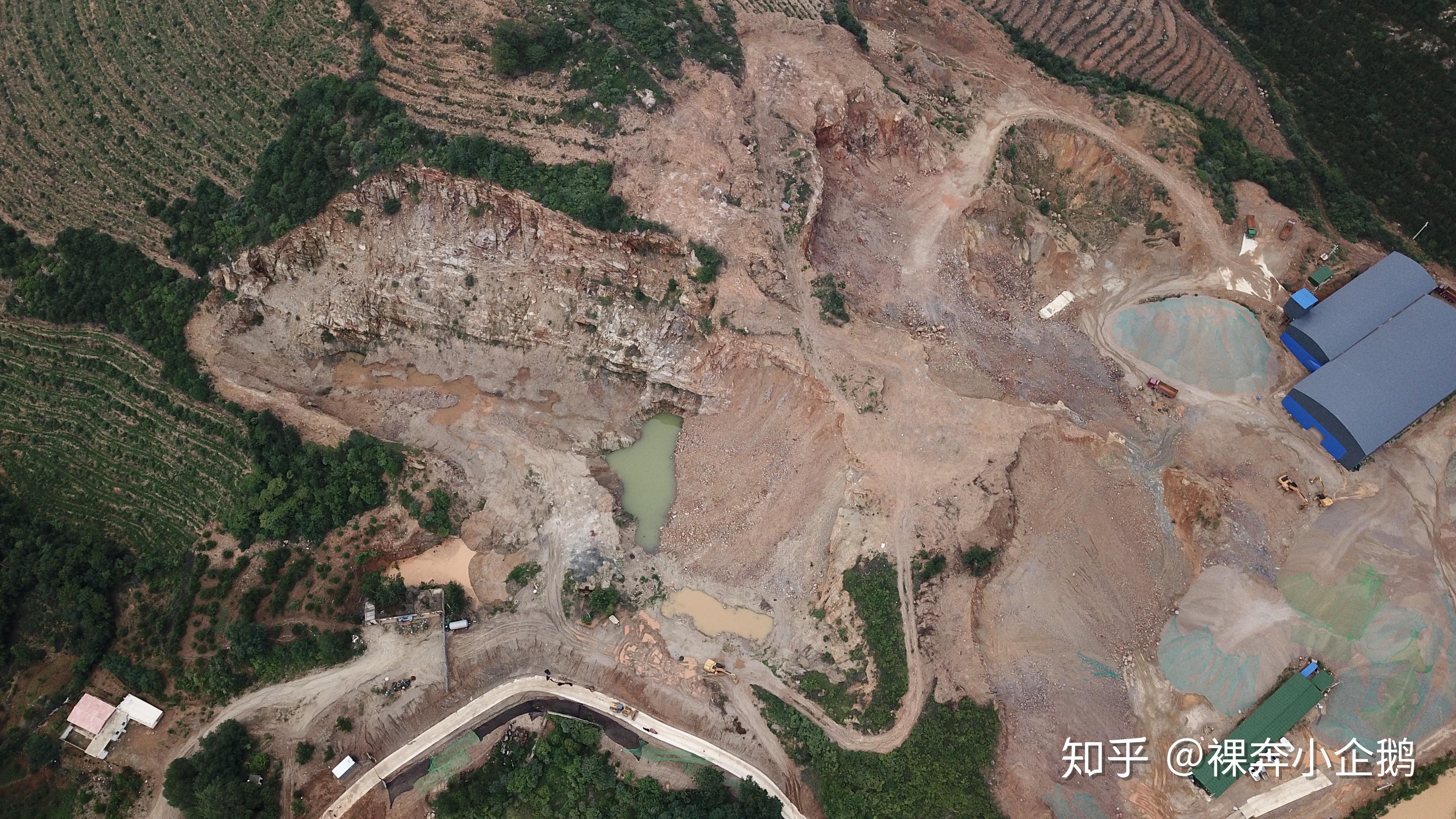 信阳光山县孙铁铺镇杏山矿区修复变成毁山,生态环境在利益驱使下遭人为破坏! - 知乎
