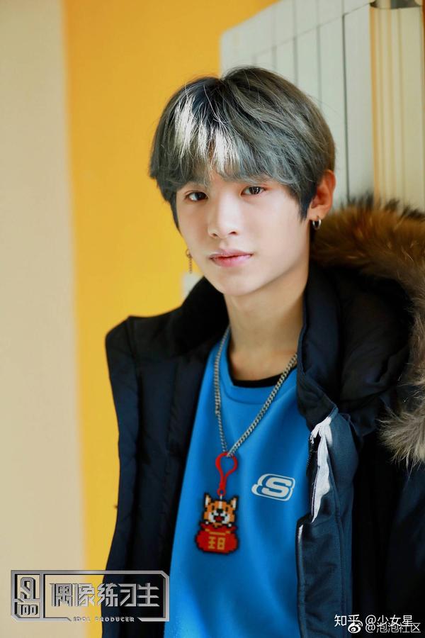 如何评价黄明昊(justin)?