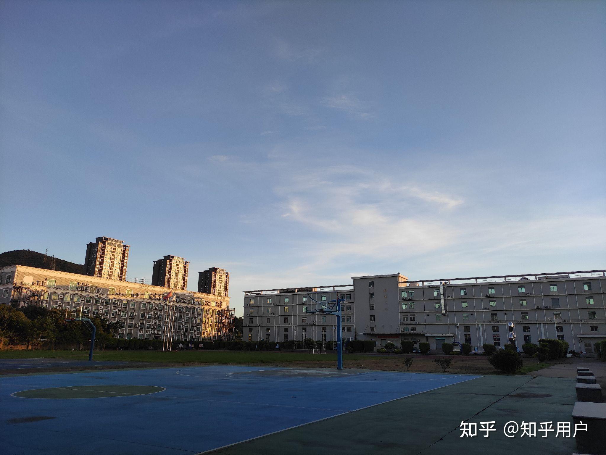 珠海工贸技工学校