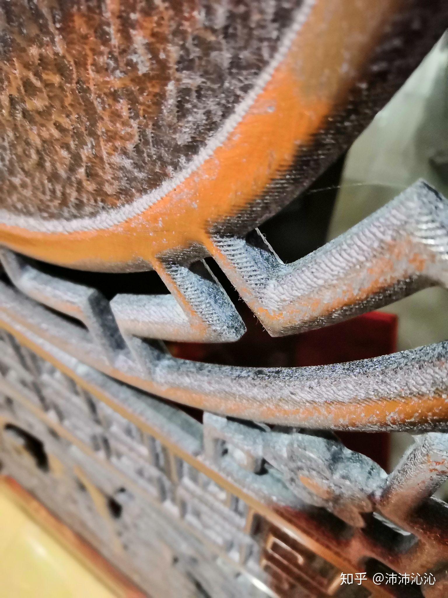 镀铜门生白锈怎样可以去除和保养