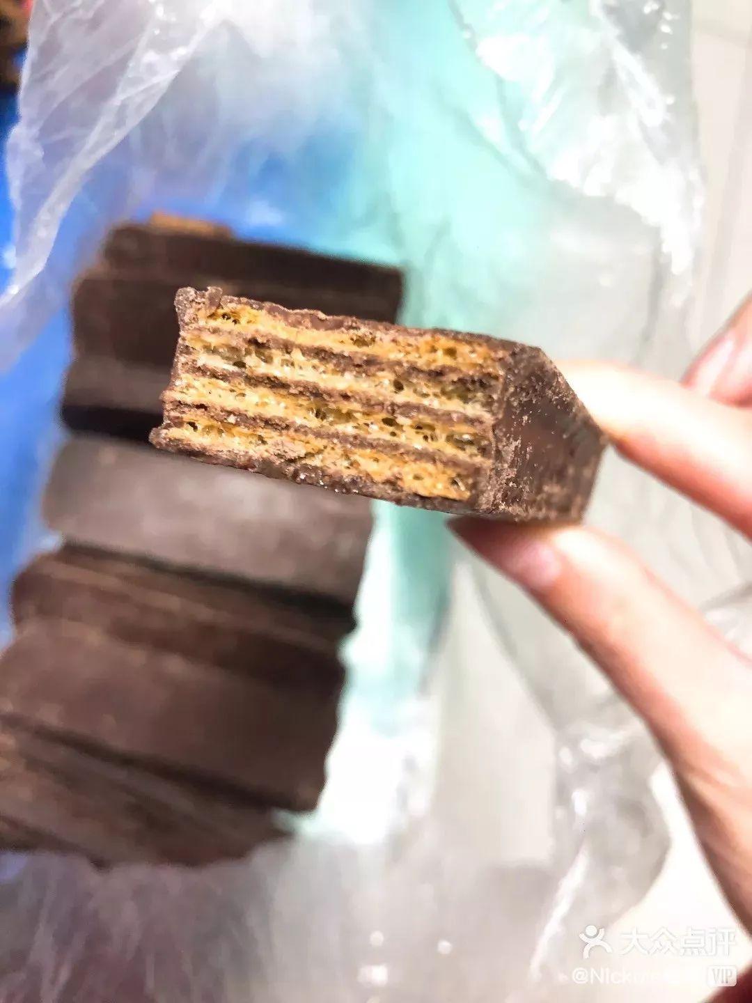 可可脂,可可液块的生产…"翻开历史书,不难发现中国最早的巧克力工厂