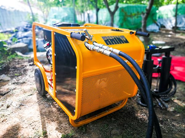 hpd60液压土壤取样钻机红遍大江南北