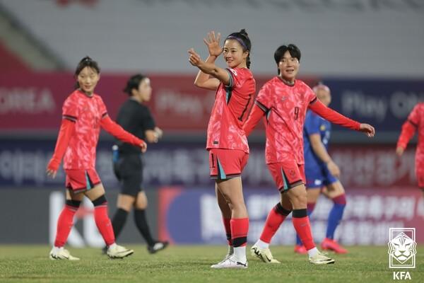 韩足晚报202448再胜菲律宾韩国女足热身赛全胜收官