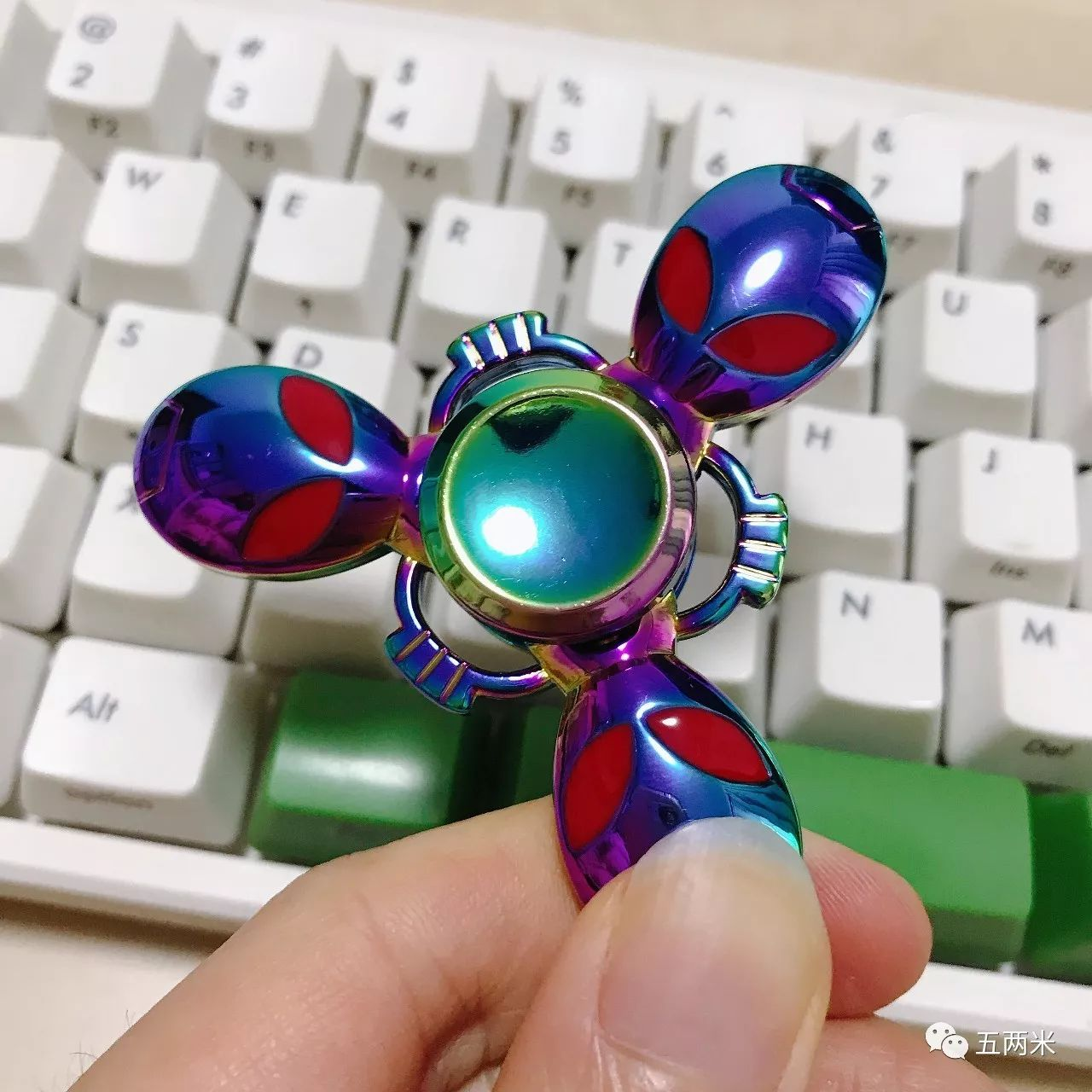 指尖陀螺有什么花式玩法?