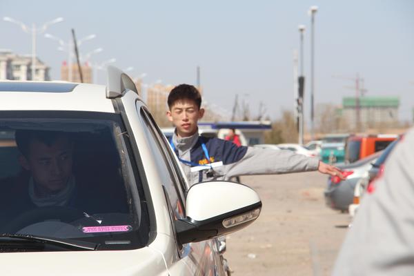 深圳金鹿航空救援服务有限公司_横岗救援拖车服务_汽车救援服务协议