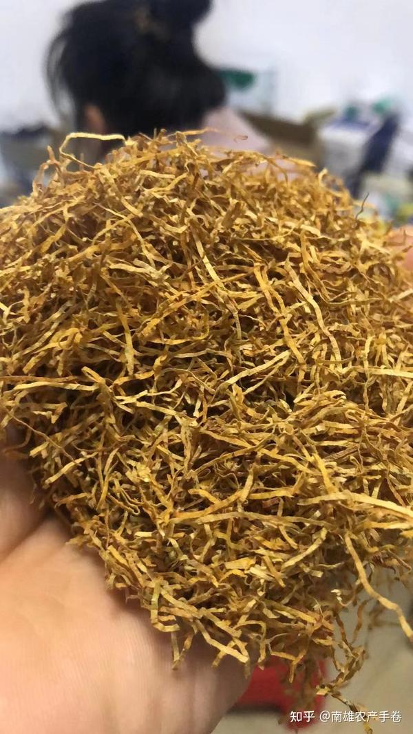 手卷烟丝怎么口感最好,用薰衣草芳香入理,不是雪茄胜雪茄 - 知乎