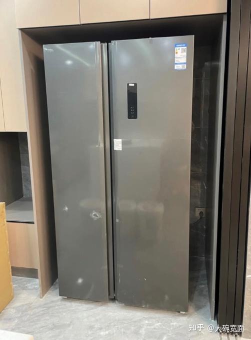 深度测评美的冰箱新品535:5千价位 60cm超薄全嵌 双循环系统