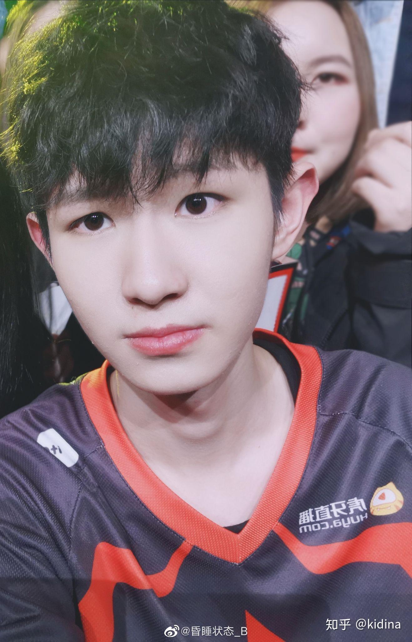 如何评价ag一诺的颜值? - 知乎