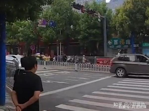 揭秘直播间假人脚本：如何识别与防范虚假人气 (假的直播)-初仟社区