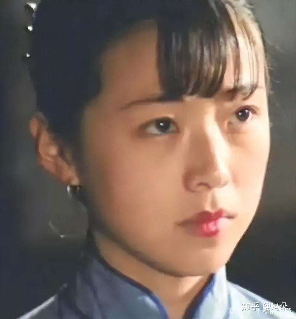 《骆驼祥子》:“那个被父亲逼迫,变身‘扶弟魔’的小福子,不知道,她自己有多伟大,为了弟弟,做了低贱的职业,精神却无比富足。” - 知乎