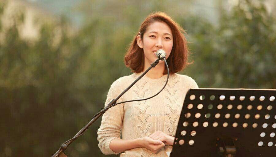 王若琳迷宫轻轻的优雅淡淡的随性优美旋律