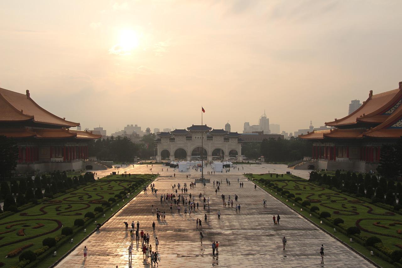 佟麟阁中学怎么样