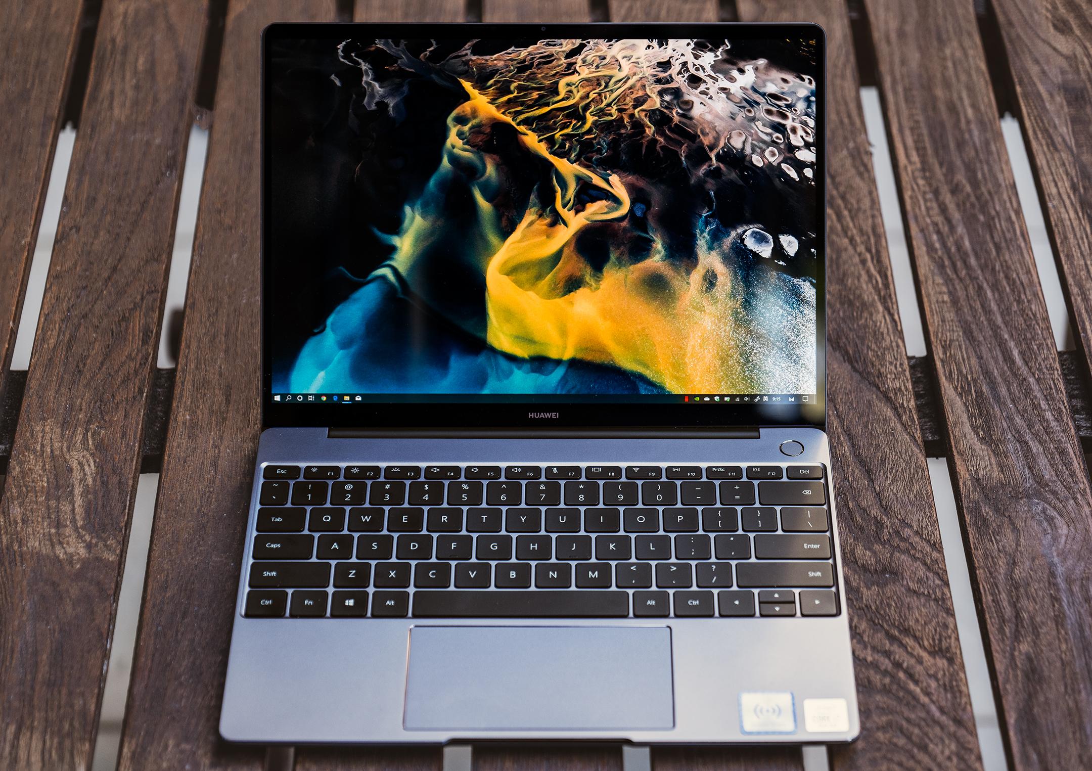 在 2019 年初,matebook 13 第一次进入了我们的视线,它作为 matebokk