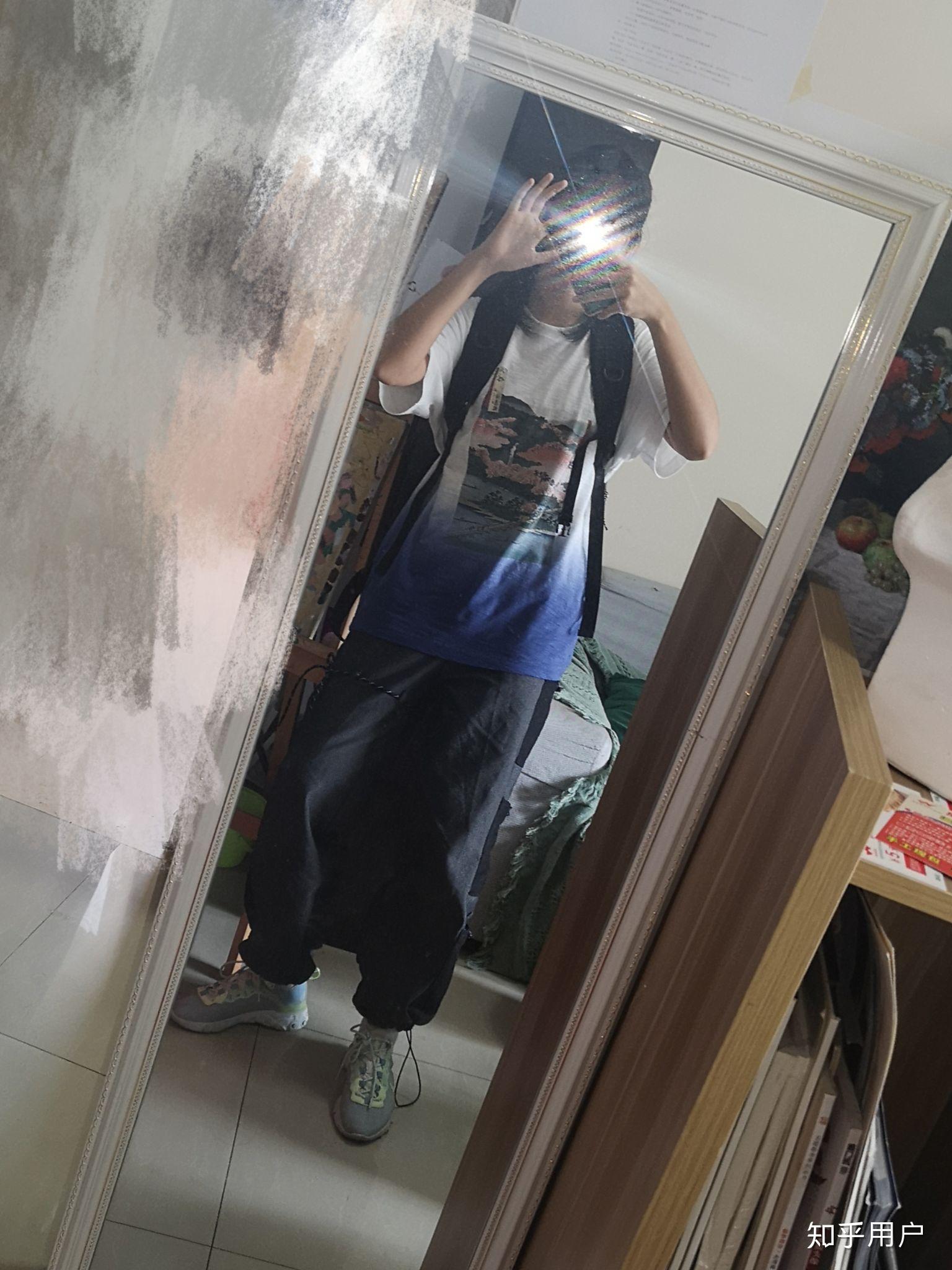 夏天到了,有哪些女初中生适合的穿搭或者打扮? - 知乎