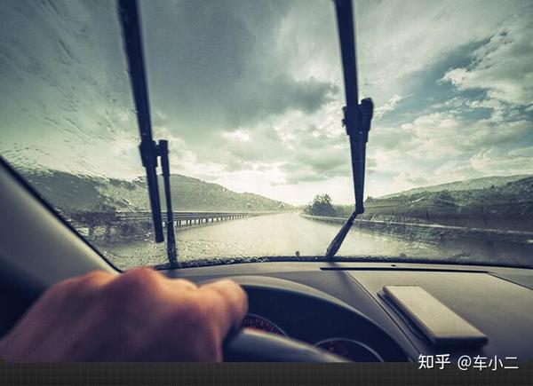 雨刮器什么牌子好，多久更换一次？2024年精选博世/固特异/米其林/逸卡/法雷奥等品牌雨刮器 - 知乎