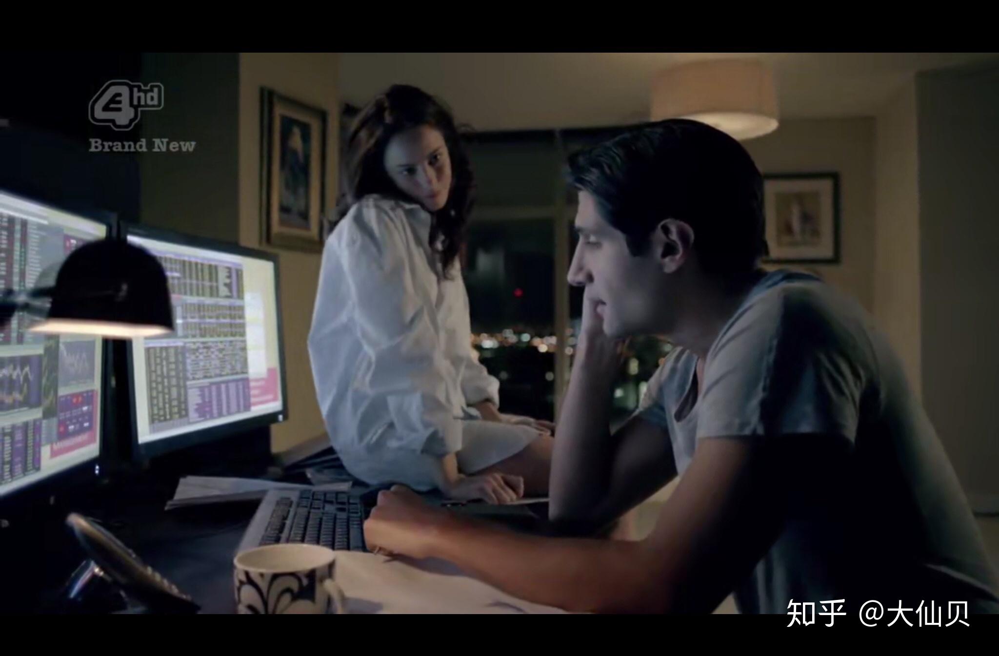 看过英剧skins皮囊的进我一直很好奇effy这个角色大神来对她这个人物