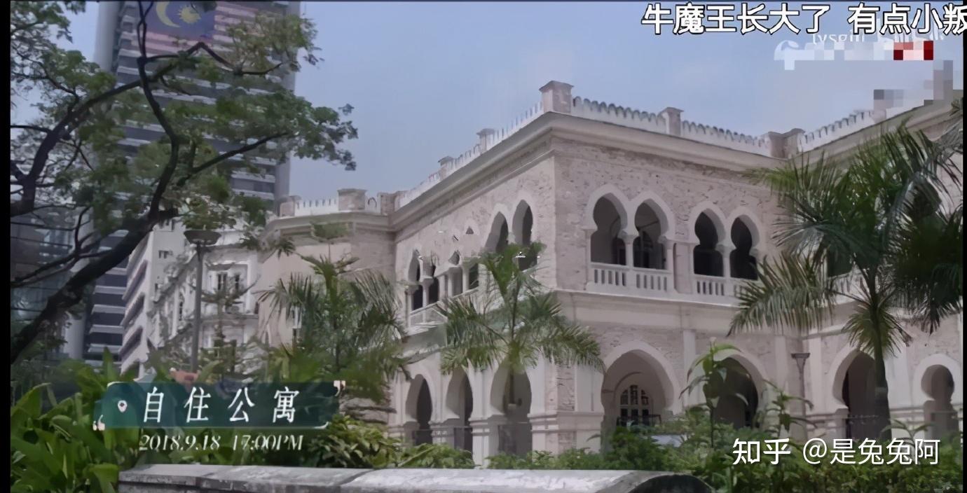 看了胡静家的三套豪宅发现爱炫耀的李湘和她真没有可比性