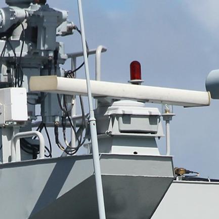 e 导航雷达d 战术卫星通讯设备c 364型对海/低空搜索雷达b 382型"海鹰