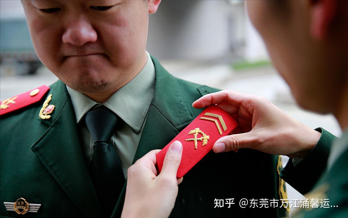 本科生毕业生参军，服役2年，4年和8年兵，大概可以拿多少补助？ - 知乎
