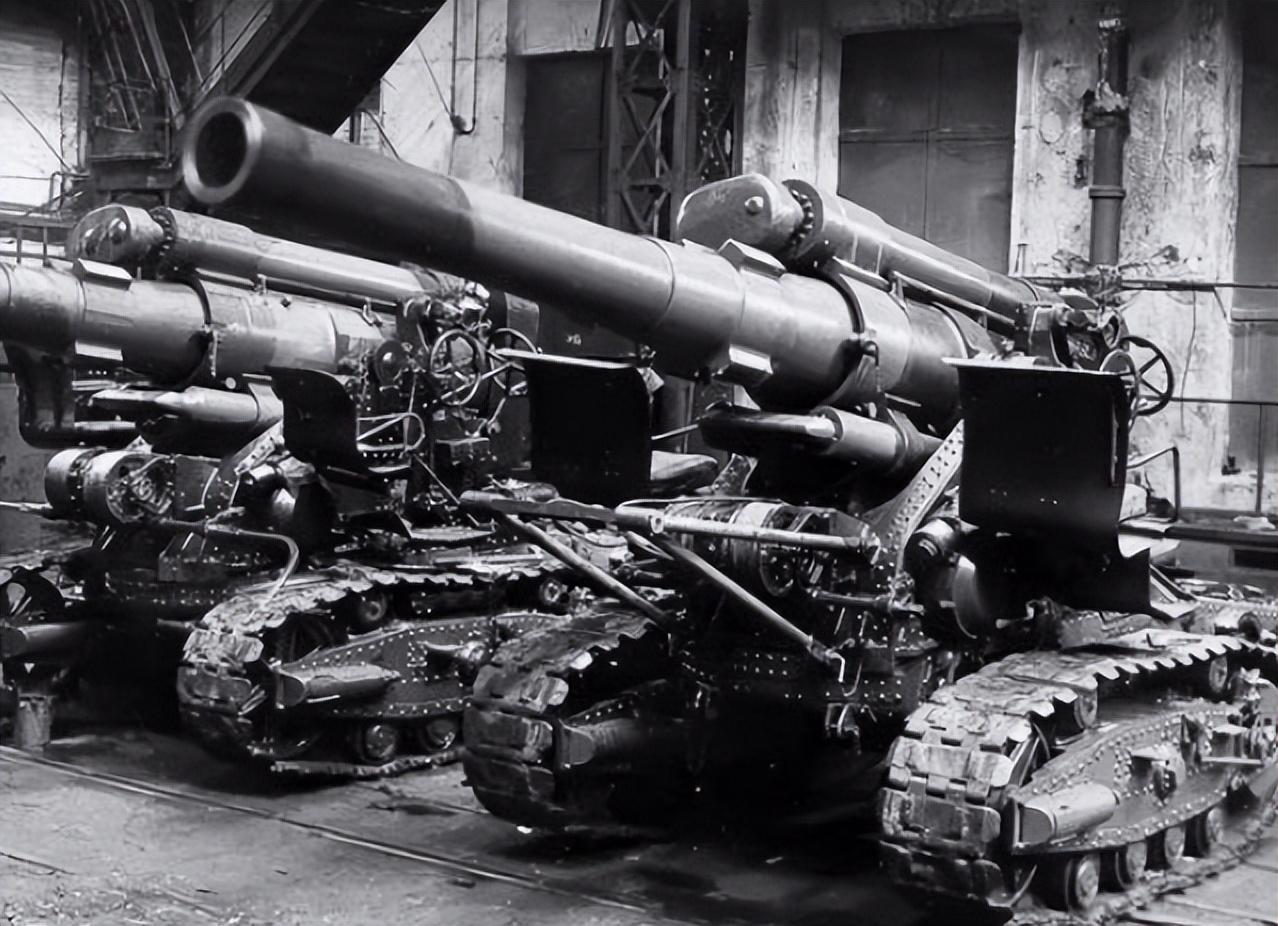 苏联二战时期的b4榴弹炮使用的203毫米榴弹的装药量有多大