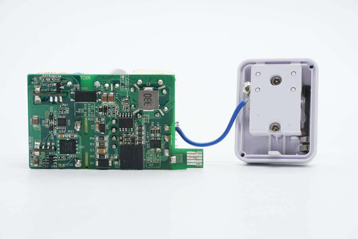 拆解报告:白牌60w双usb-c口快充充电器upd065a-01pa