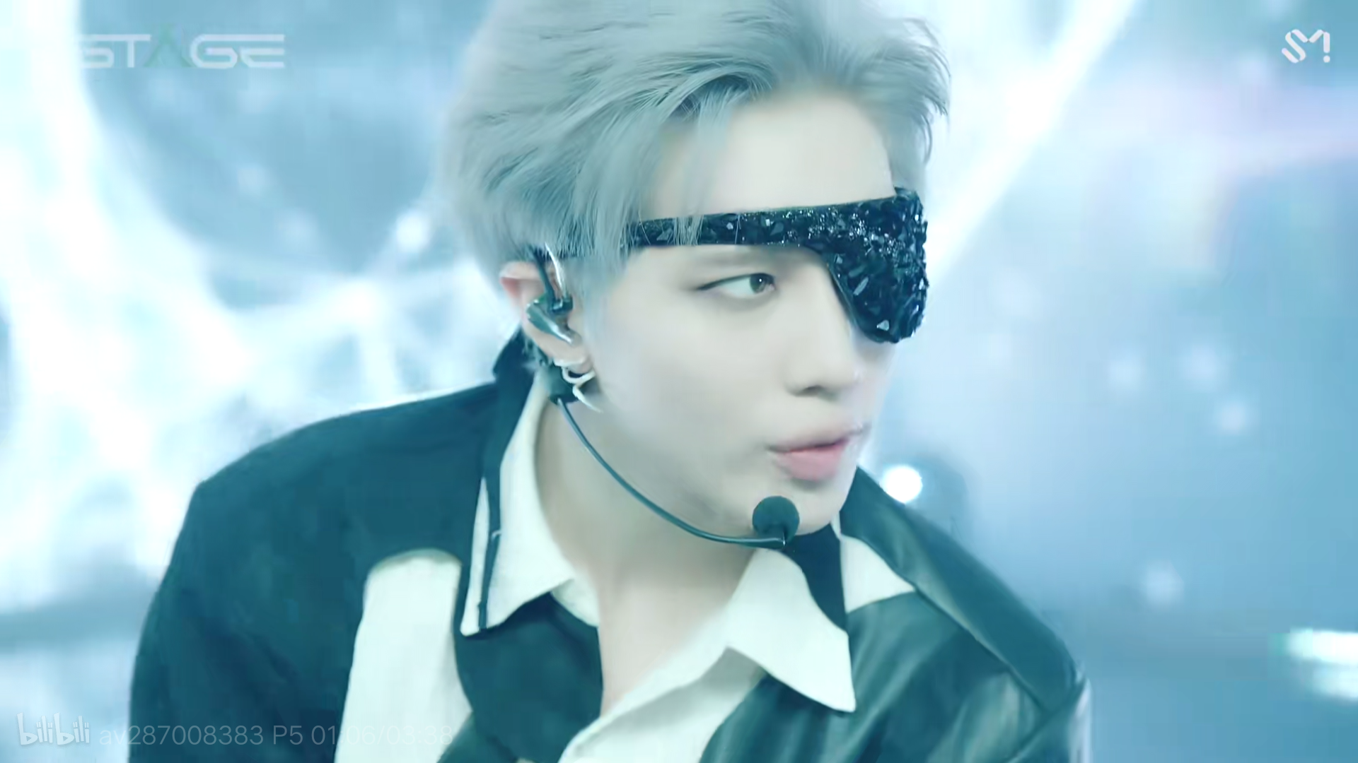 如何看待泰民新专criminal mv? - 知乎