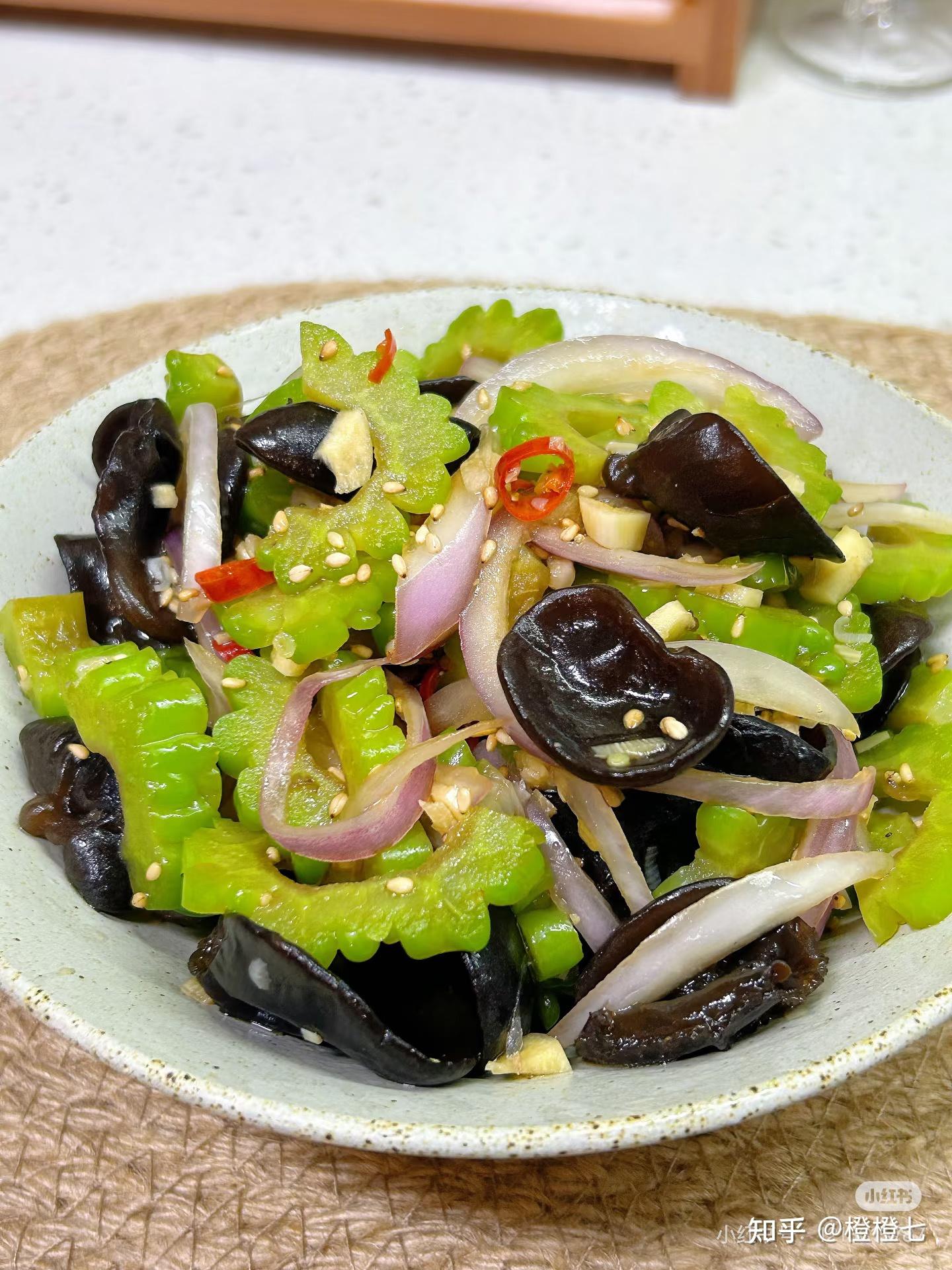 天气热适合吃什么今日情况