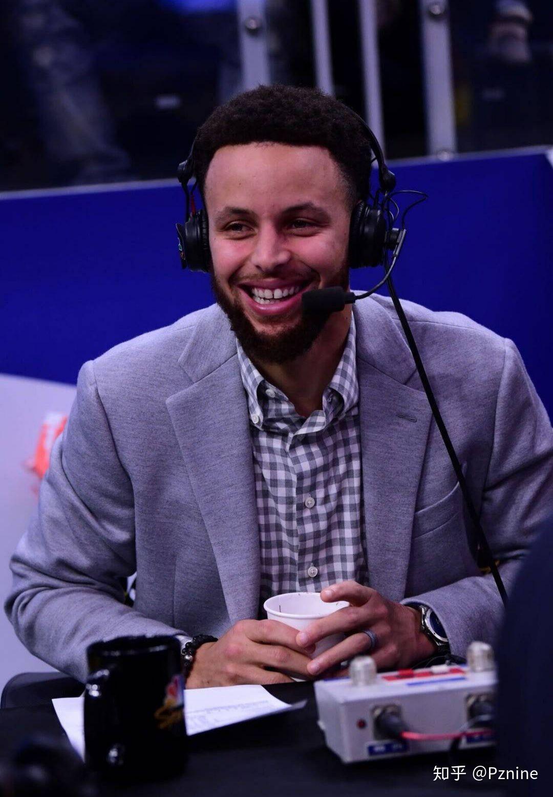 你有哪些有关史蒂芬库里的温暖笑容的照片? - 知乎