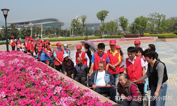 奇葩说刘铠瑞_奇葩说每一季的奇葩之王_席瑞奇葩说