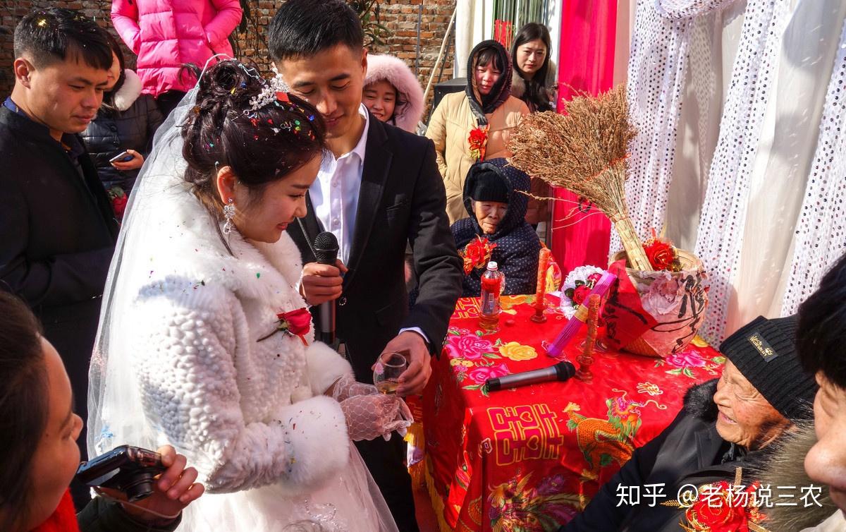 明年起农村相亲娶媳妇更难这件事会比天价彩礼还让农民发愁