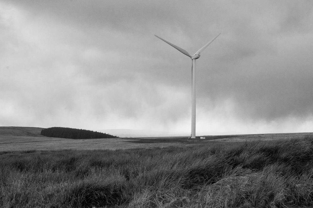 小型风力发电机怎么做