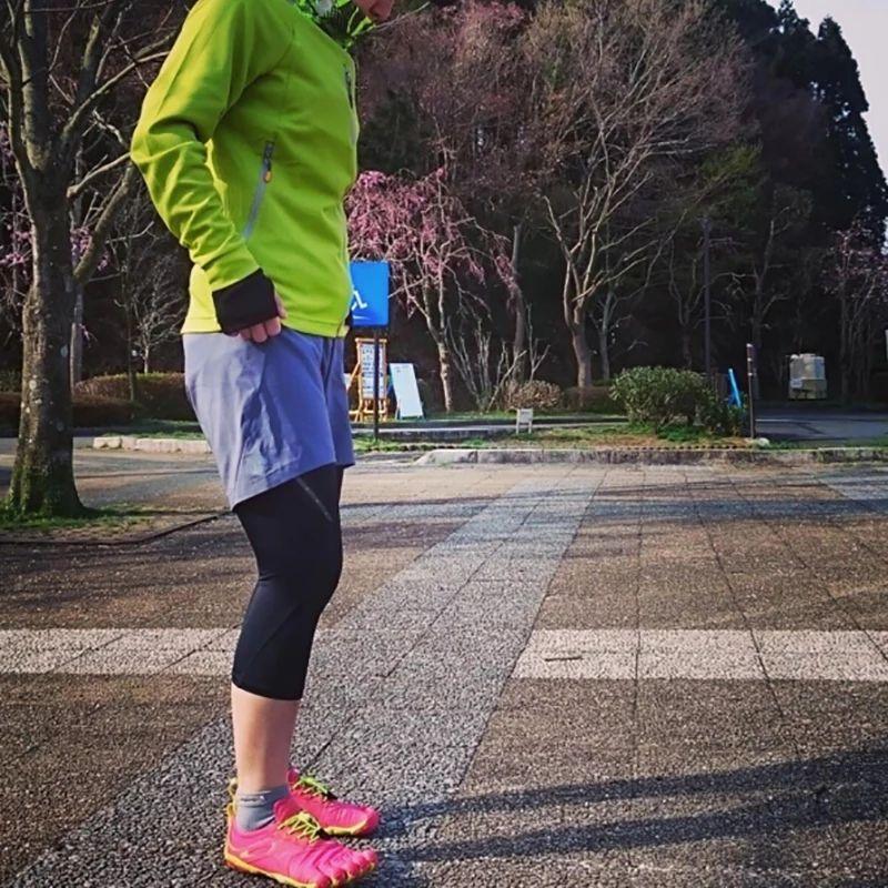 低杠深蹲需要买一双深蹲鞋吗?