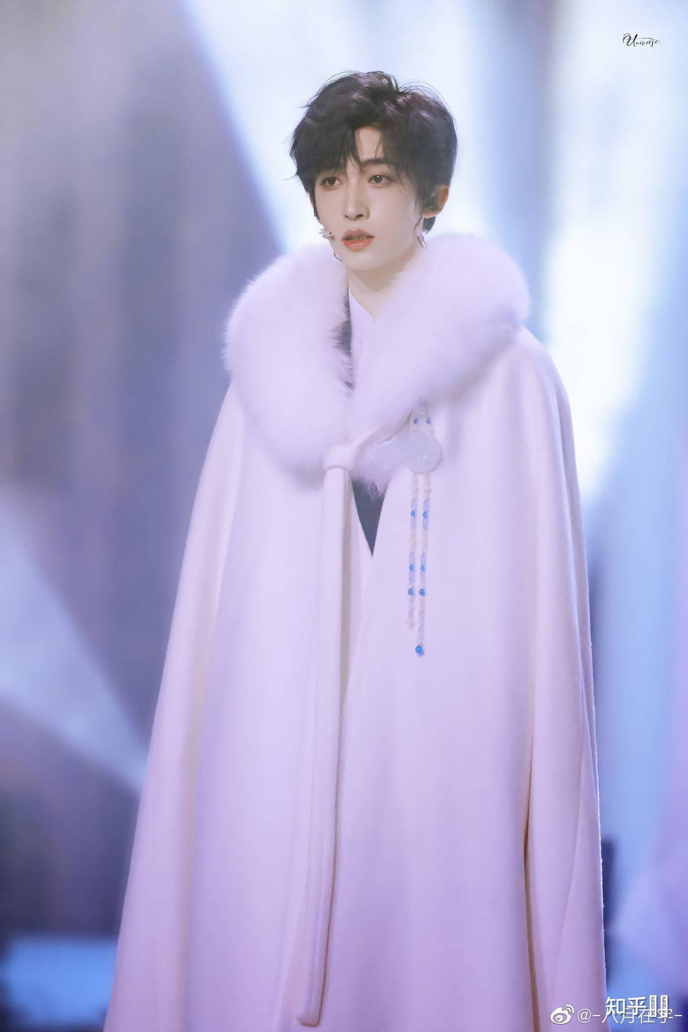 大家有没有刘宇的美图啊给我发点