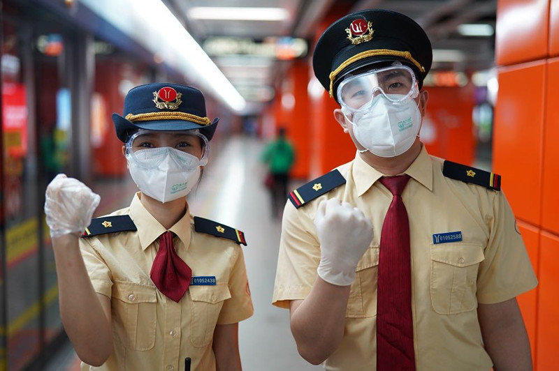 广州地铁站务员的薪资怎么样的,累不累这工作?一天上几小时班? - 知乎