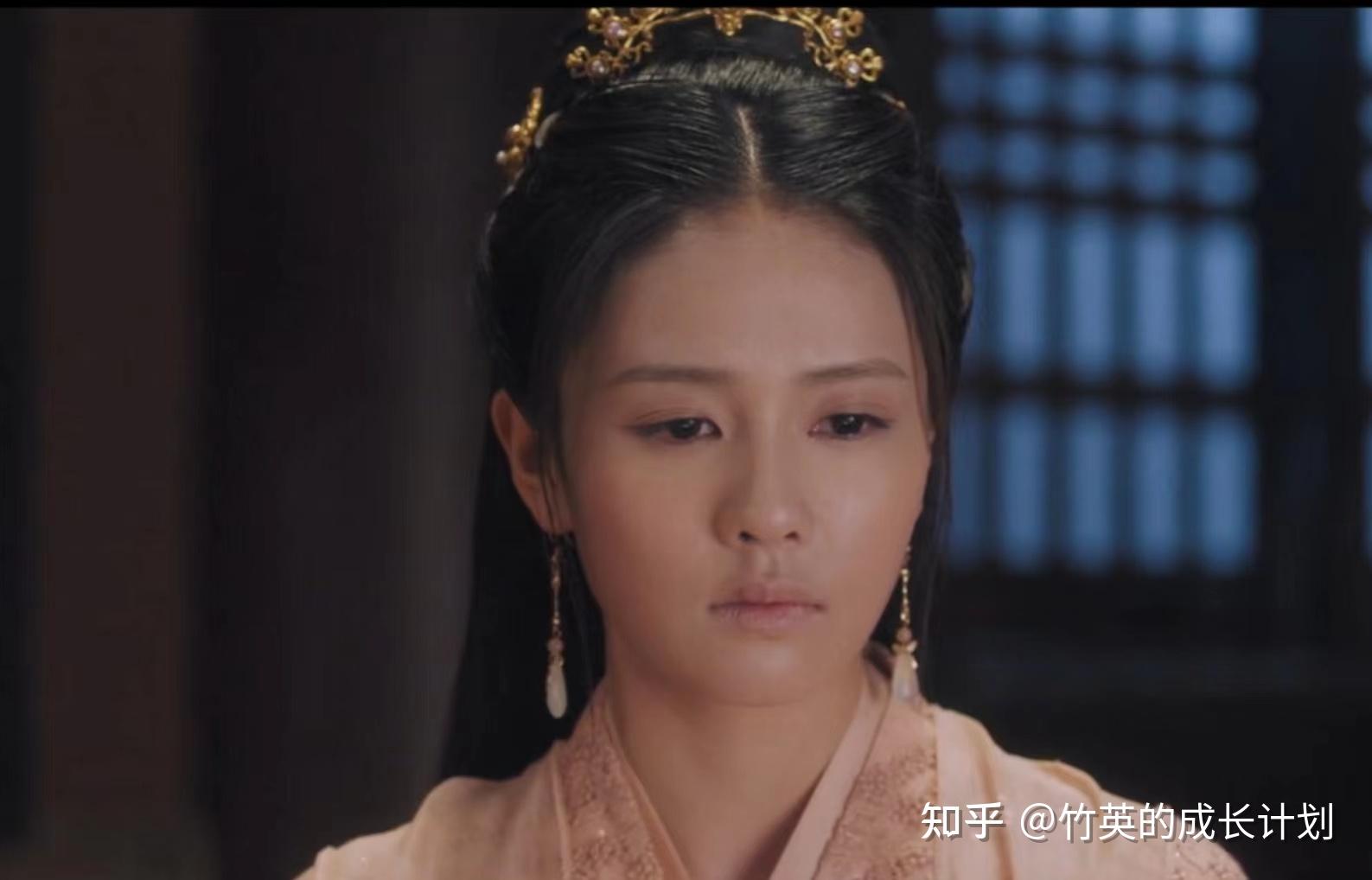 成化十四年：同样饰演万贞儿，为啥贾静雯比杨怡和张馨予更出色？