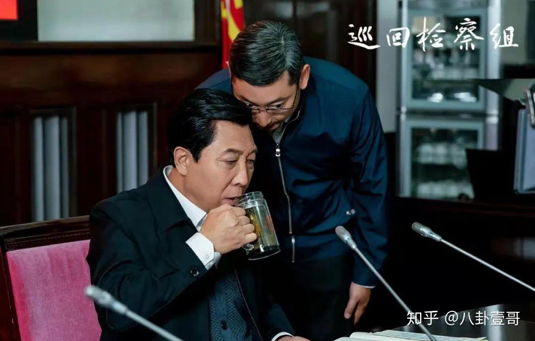 要说这段时间哪部电视剧最火,那绝对是央视的《装台》!