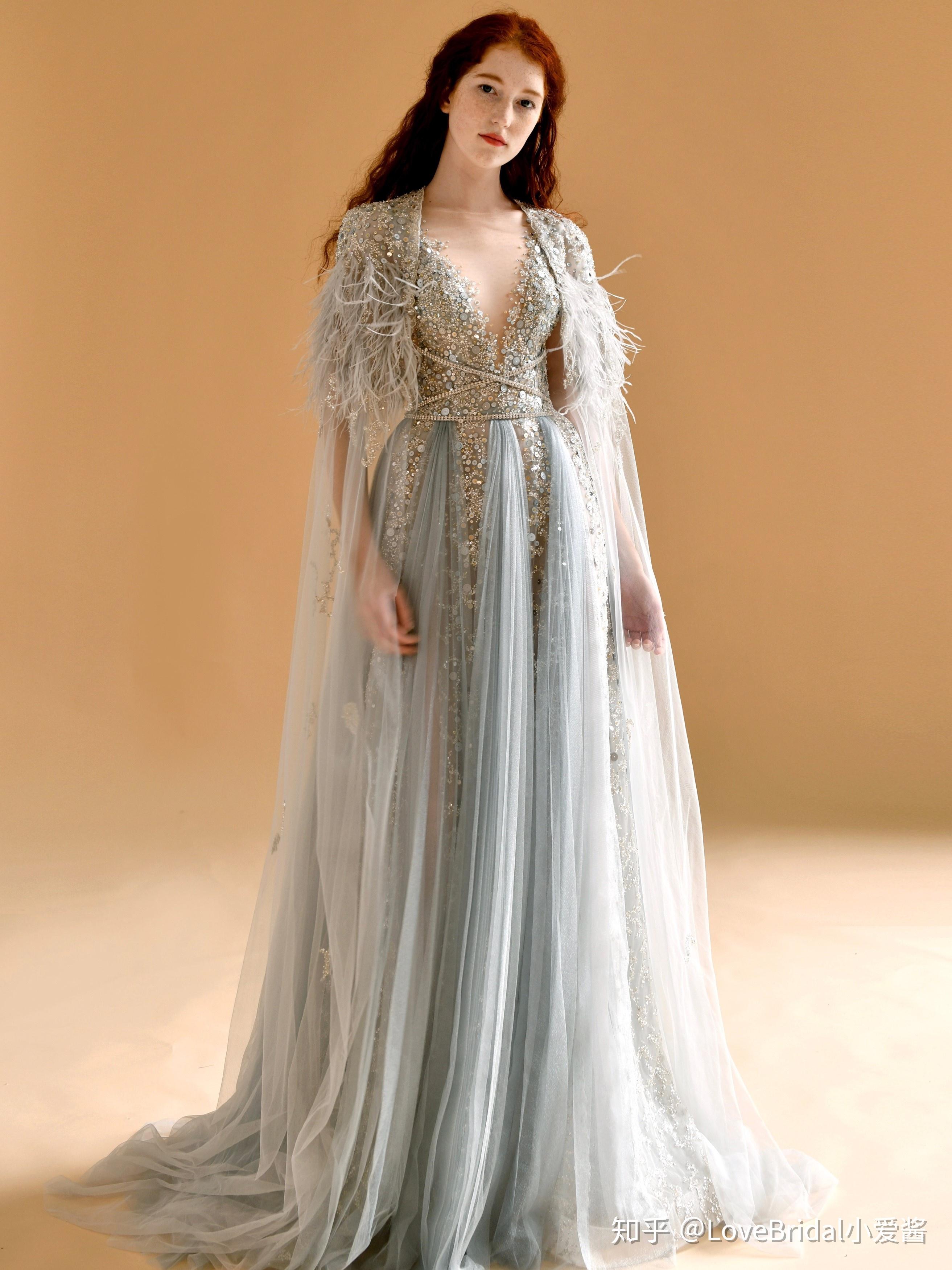 大家有存的让你觉得惊艳的女明星礼服图吗? - 知乎