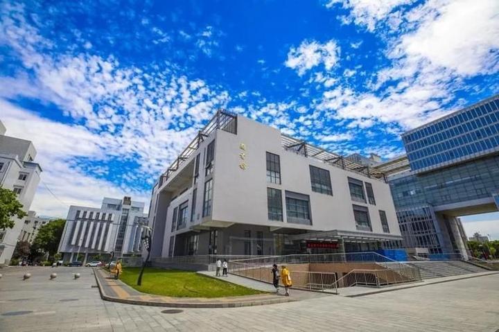 五所拥有多个校区的大学,第一位在北京拥有12个校区,实力强 - 知乎