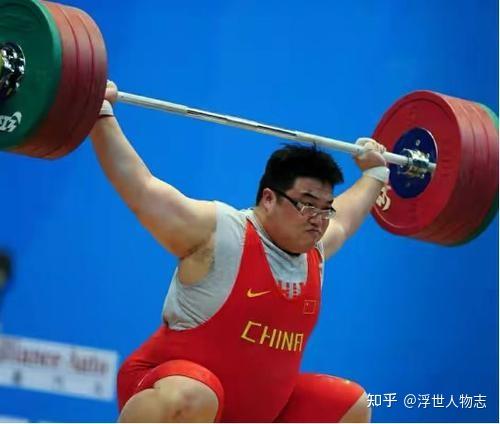 举重冠军才力:退役后沦为门卫,去世时家里只剩300元 - 知乎