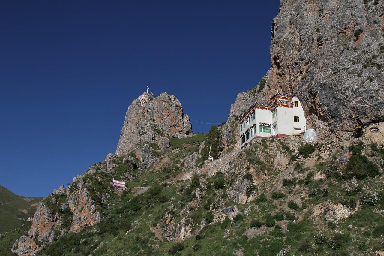 峨眉七里坪海拔信息