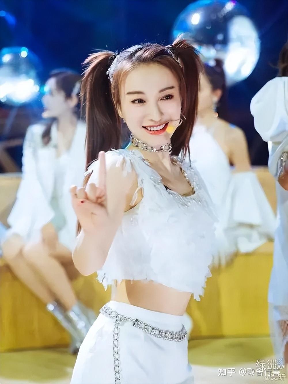 如何评价女演员吴昕
