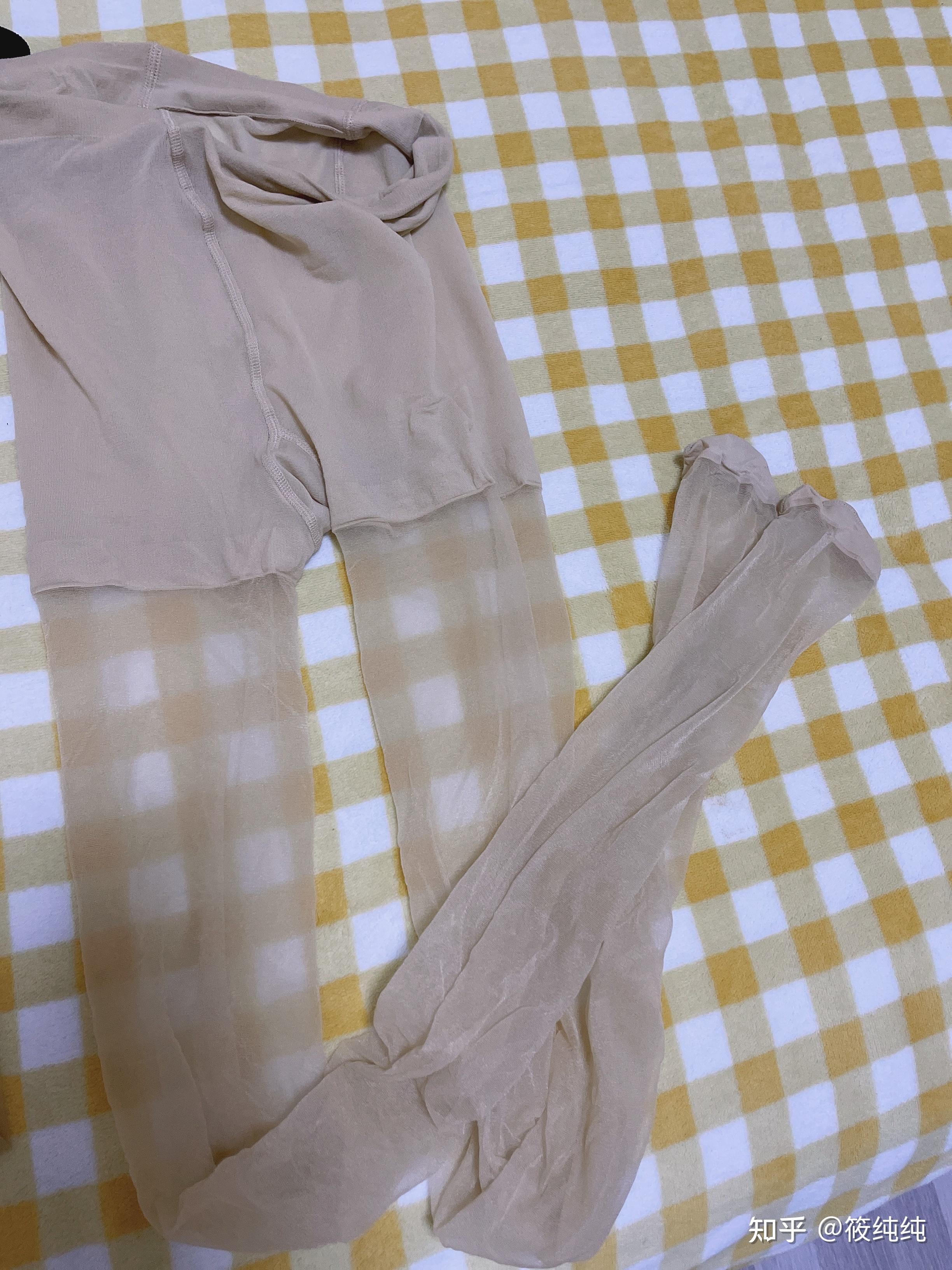 想咨询下经常需要穿连裤丝袜的女生,你们如果上班或者在外面大脚趾顶