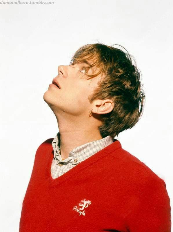 最后来一张年轻damon