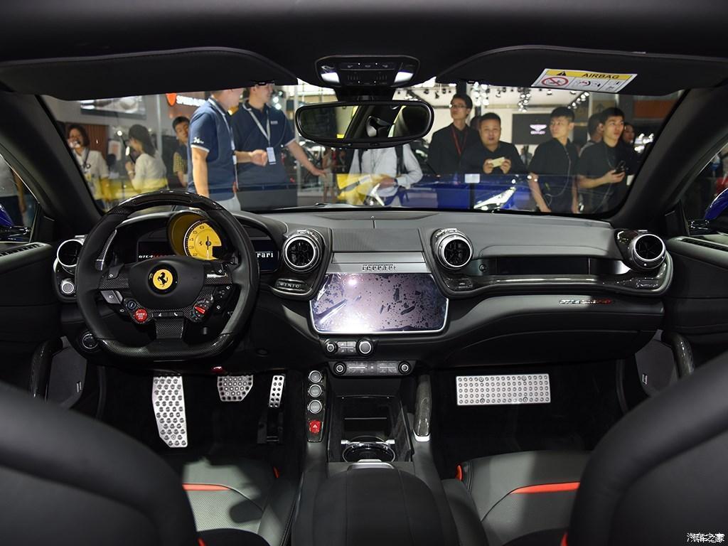 打开了新世界大门法拉利gtc4lusso厂商指导价3145047320万元