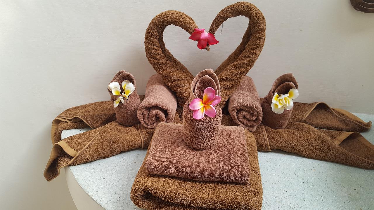 酒店如何摆放浴巾