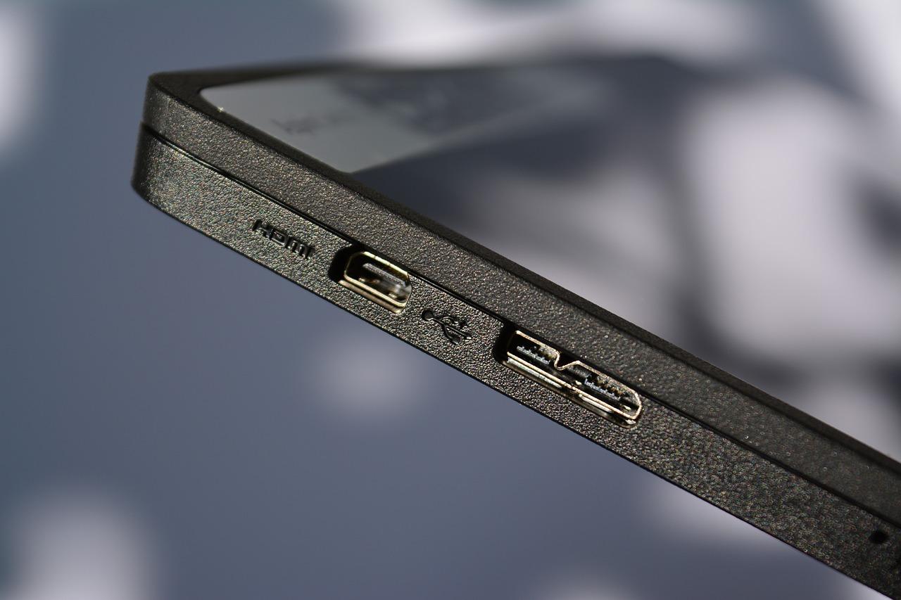 平板电脑怎么插优盘