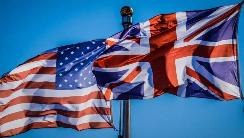 收藏英美留学怎么选给你算算留学这笔账